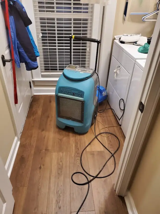 Commercial dehumidifier deployed for Crawl Space Restoration in Wright